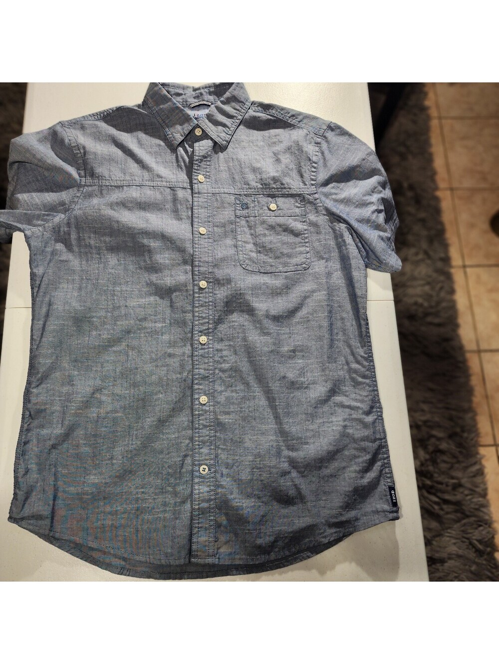 IZOD Saltwater Relaxed Classics Men's Blue Short Sleeve Button-Up Shirt Size M